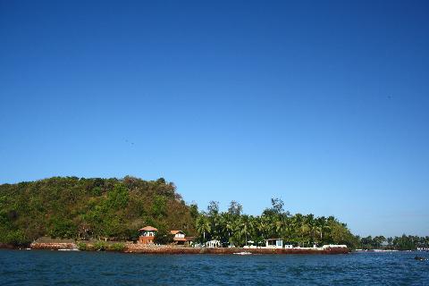 Grande Island Trip - Download Goa Photos